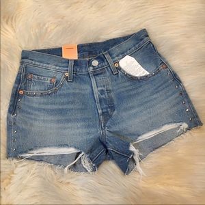 NWOT Levi’s 501 Shorts with rhinestones